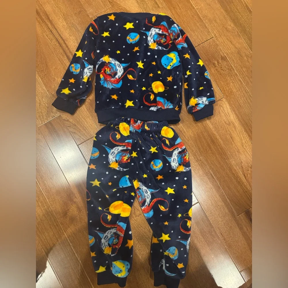 Cozy Boys’ 3T-4T Fleece Pajama Set – Space Print